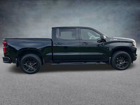 Used 2022 Chevrolet Silverado 1500 RST AWD/4WD image 6