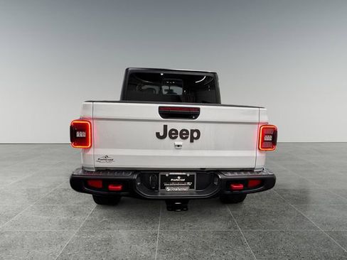 Used 2023 Jeep Gladiator Rubicon w/ LED Lighting Group AWD/4WD image 23