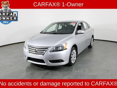 Used 2015 Nissan Sentra S FWD image 2