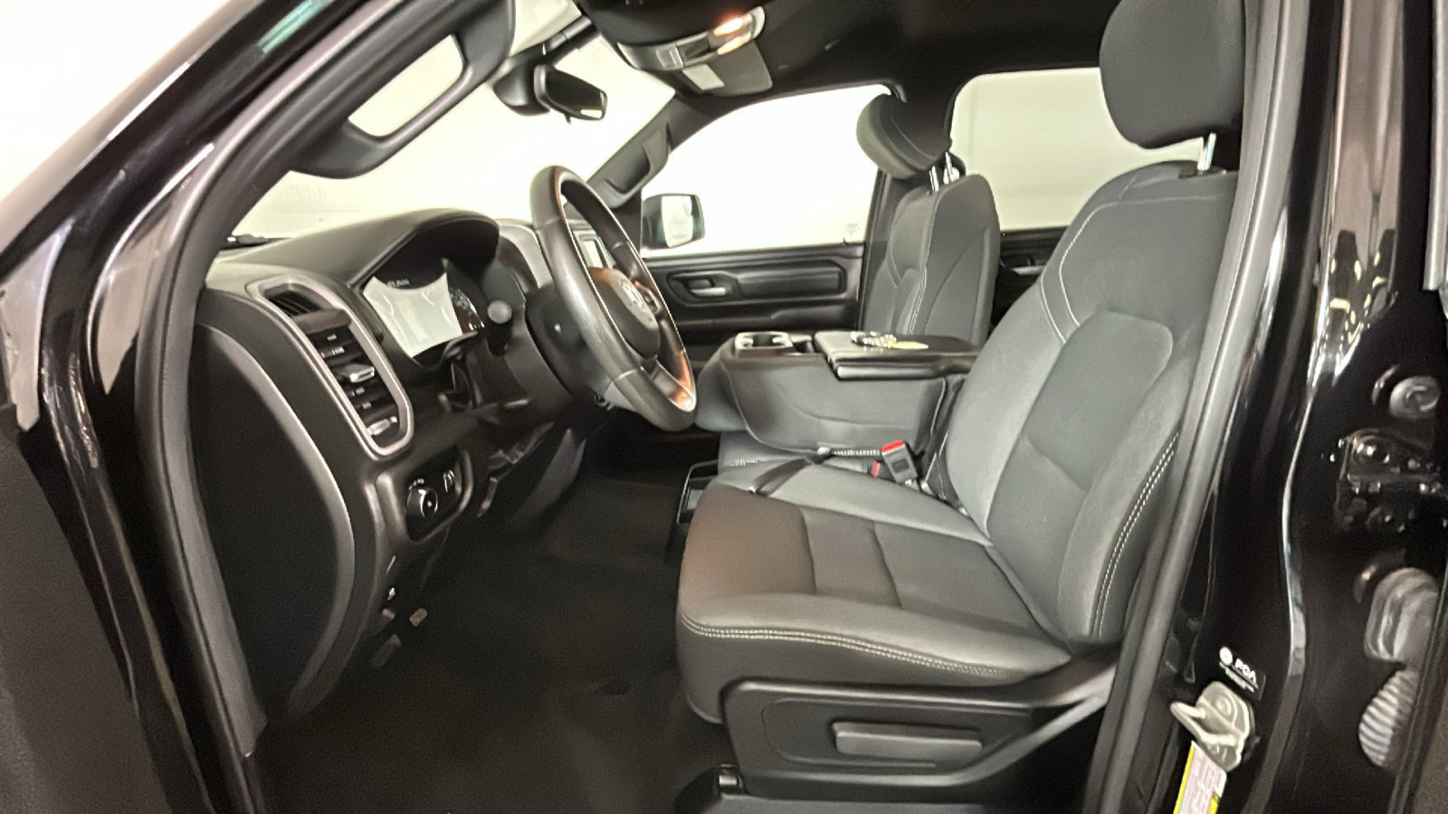 Used 2024 RAM 1500 Tradesman AWD/4WD image 13