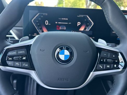Used 2025 BMW 330i Sedan w/ Convenience Package image 29