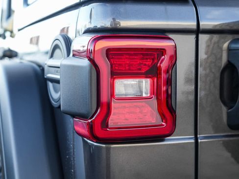 New 2026 Jeep Wrangler Unlimited Rubicon w/ Technology Group image 7