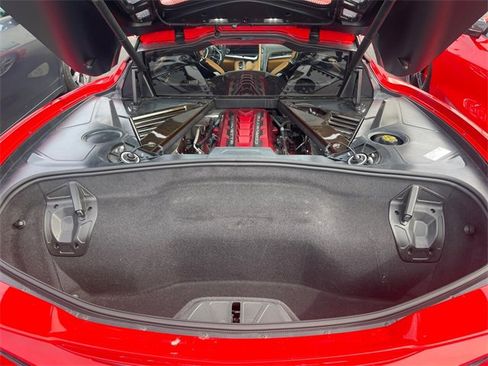 Used 2021 Chevrolet Corvette Stingray Premium Cpe w/ Z51 Performance Package image 19