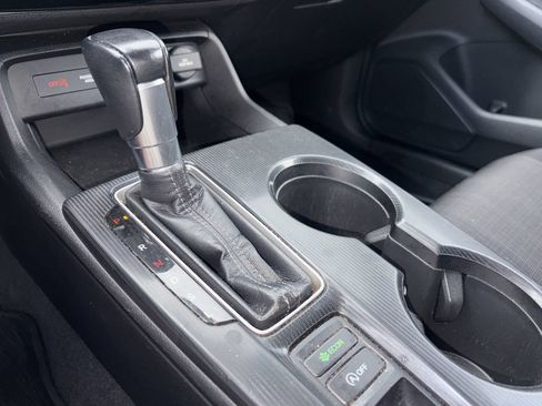 Used 2022 Honda Civic EX image 17