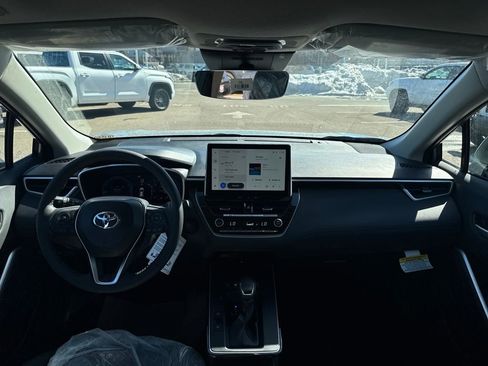 New 2026 Toyota Corolla Cross XLE image 10
