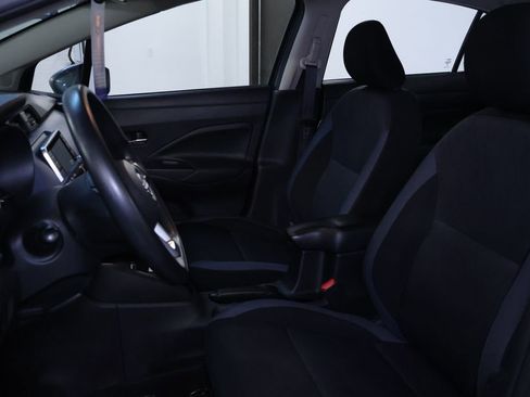 Used 2023 Nissan Versa SV image 13