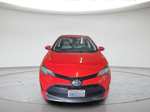 Used 2018 Toyota Corolla LE w/ Protection Package FWD image 2