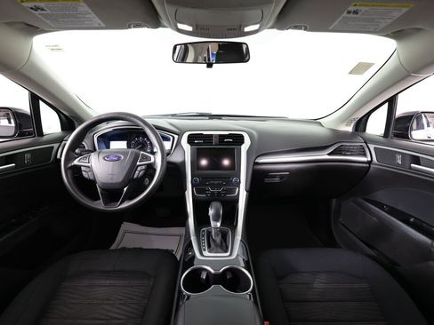 Used 2016 Ford Fusion SE FWD image 27