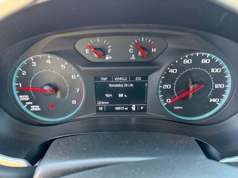 Used 2025 Chevrolet Malibu LT FWD image 13