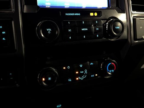 Used 2020 Ford F250 XLT AWD/4WD image 31
