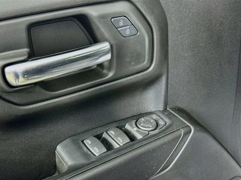 Used 2024 Chevrolet Silverado 1500 Custom AWD/4WD image 19
