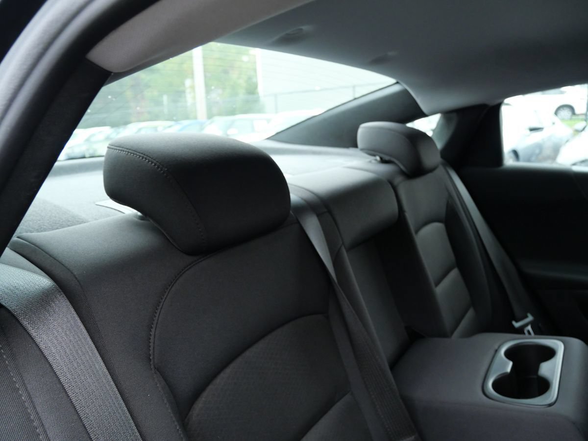 Used 2023 Chevrolet Malibu LT FWD image 28