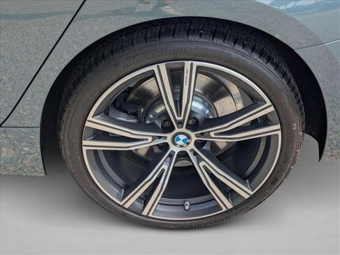 Used 2021 BMW 330i Sedan w/ Premium Package RWD image 25