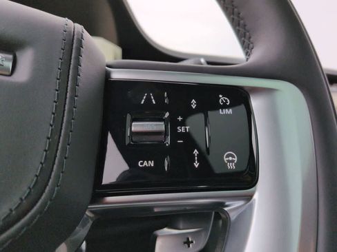 New 2026 Land Rover Range Rover Long Wheelbase Autobiography image 26