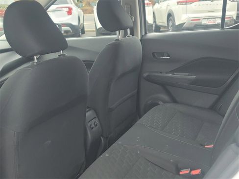 Certified 2024 Nissan Kicks SV image 13