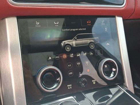 Used 2019 Land Rover Range Rover Autobiography AWD/4WD image 18