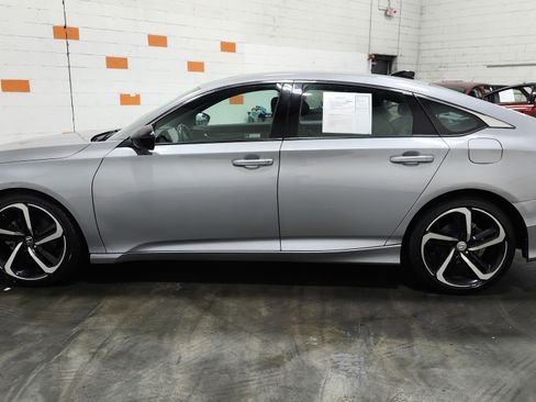 Used 2022 Honda Accord Sport image 14