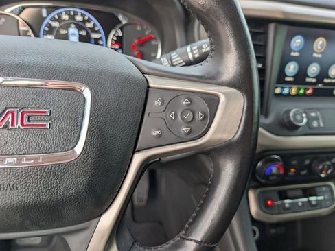 Used 2021 GMC Acadia Denali w/ Denali Technology Package image 22