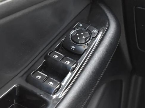 Used 2020 Ford Edge SEL AWD/4WD image 17