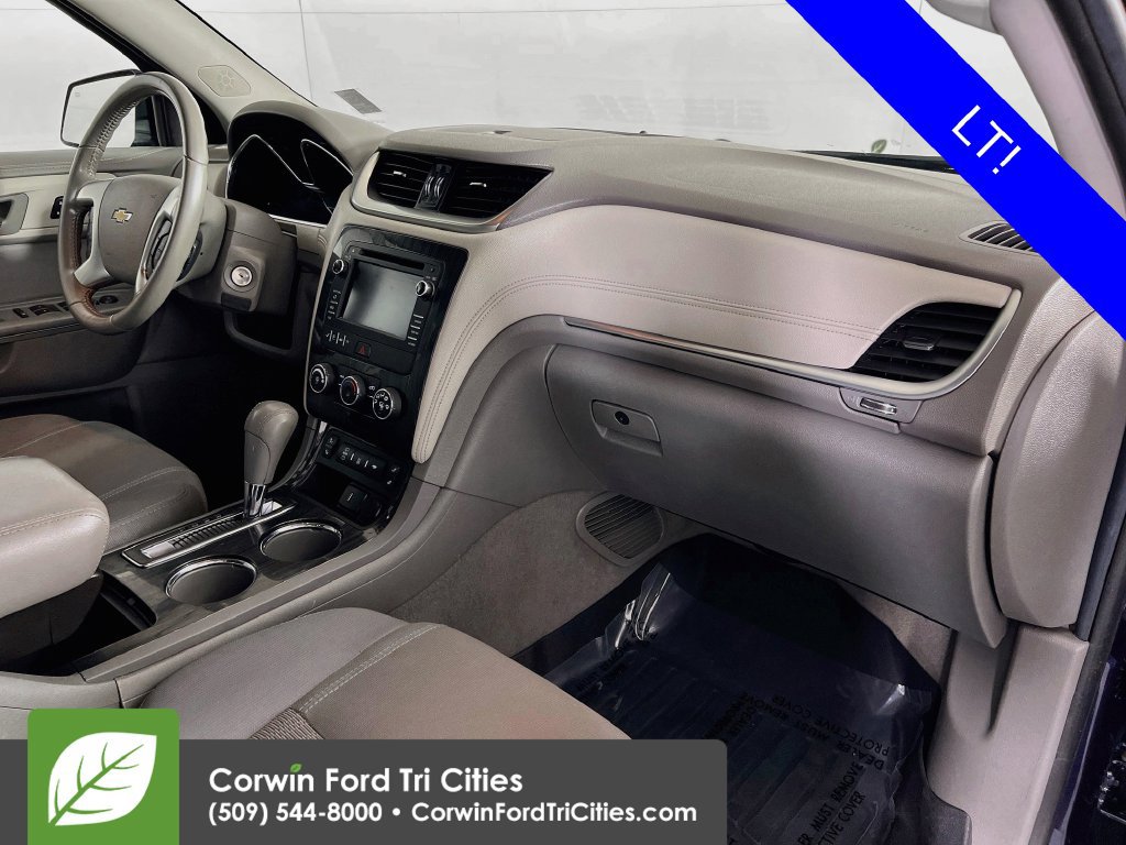 Used 2017 Chevrolet Traverse LT AWD/4WD image 29