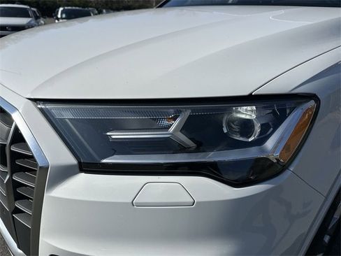 Used 2022 Audi Q7 3.0T Premium Plus image 9