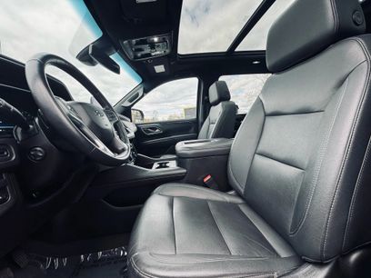 Used 2022 Chevrolet Suburban Z71 w/ Z71 Off-Road Package