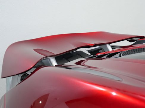 Used 2018 McLaren 720S image 15