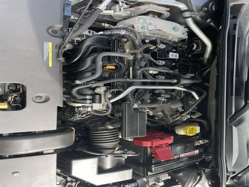 Used 2024 Nissan Sentra SV FWD image 14