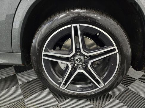 New 2026 Mercedes-Benz GLS 450 4MATIC image 23