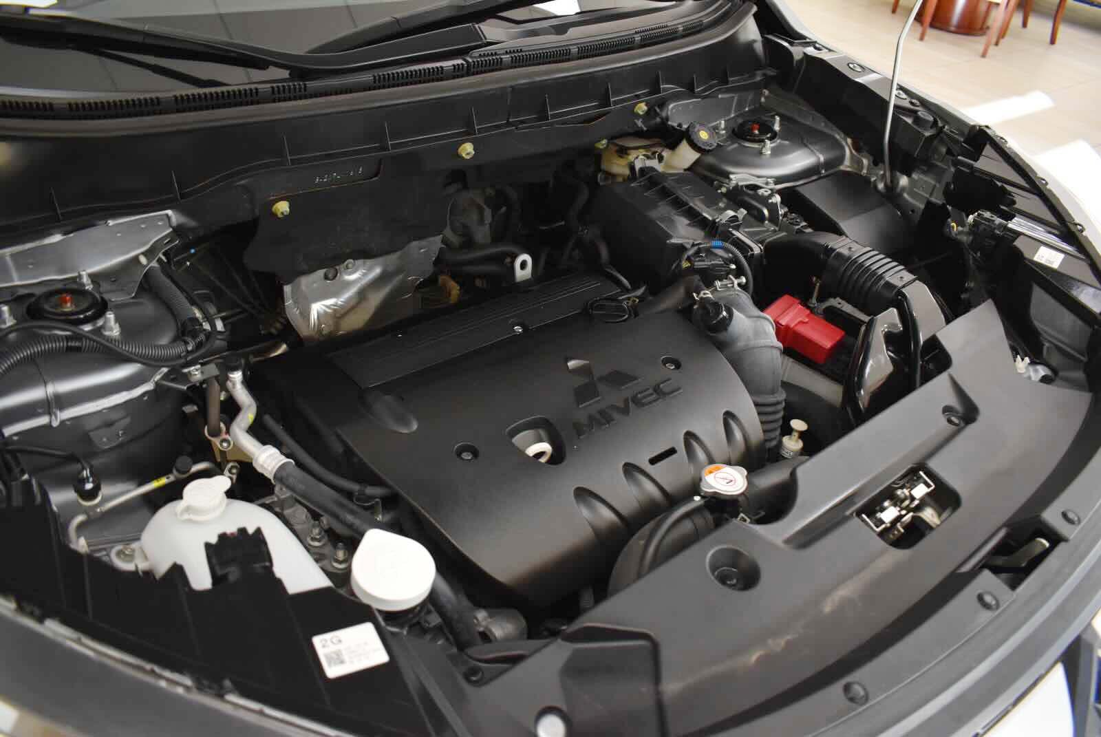 Used 2024 Mitsubishi Outlander Sport LE AWD/4WD image 30