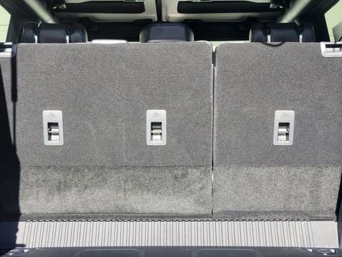 New 2025 Ford Bronco Badlands w/ Sasquatch Package image 18