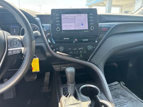 Used 2024 Toyota Camry LE image 20