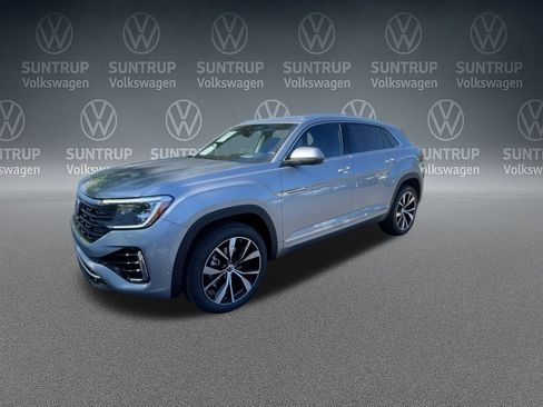 Used 2026 Volkswagen Atlas Cross Sport SEL Premium R-Line AWD/4WD image 8