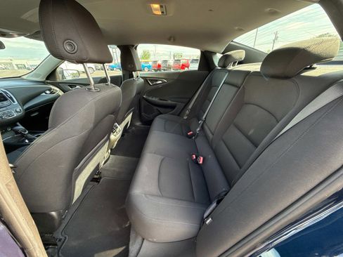 Certified 2022 Chevrolet Malibu LT image 4
