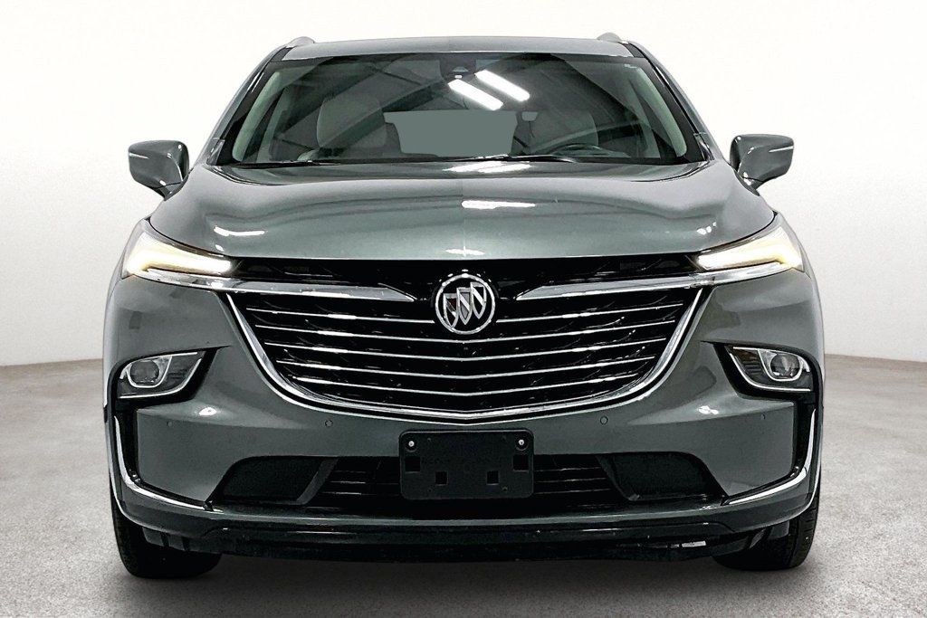 Used 2023 Buick Enclave Premium FWD image 4