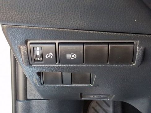 Certified 2024 Toyota Corolla Cross XLE FWD image 26