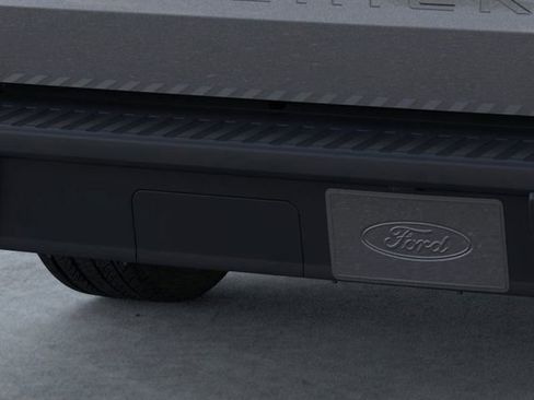 New 2025 Ford Maverick XL w/ Equipment Group 102A image 23