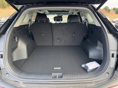 Used 2026 Kia Sportage EX w/ EX Panorama Roof Package image 8