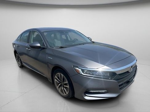 Used 2019 Honda Accord Touring image 5