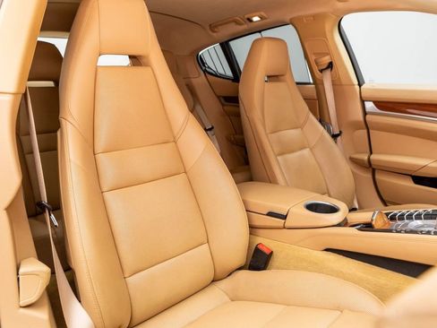 Used 2015 Porsche Panamera S w/ Premium Package Plus image 20