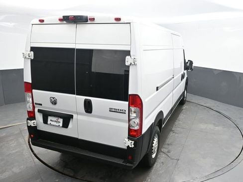 Used 2023 RAM ProMaster 2500 FWD image 28