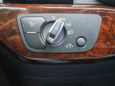 Used 2019 Audi A4 2.0T Premium w/ Convenience Package image 30