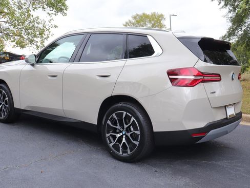 New 2026 BMW X3 xDrive30 w/ Premium Package image 6