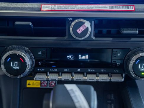 New 2026 Toyota 4Runner Trailhunter AWD/4WD image 31