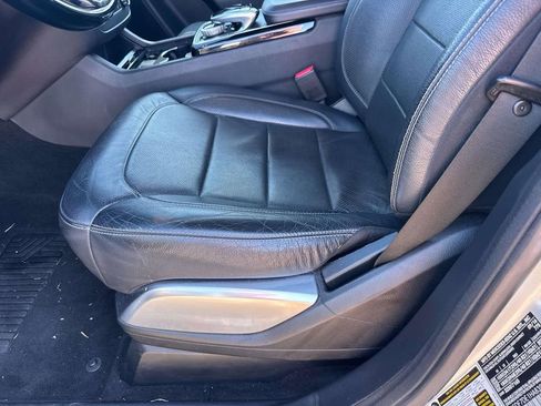 Used 2017 Mercedes-Benz GLS 550 4MATIC image 21