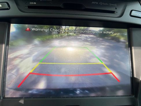 Used 2013 Hyundai Santa Fe Limited w/ Technology Pkg image 26