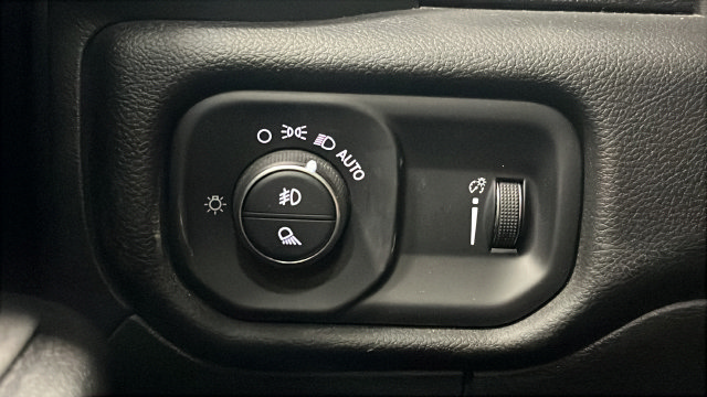 Certified 2023 RAM 1500 Big Horn AWD/4WD image 40
