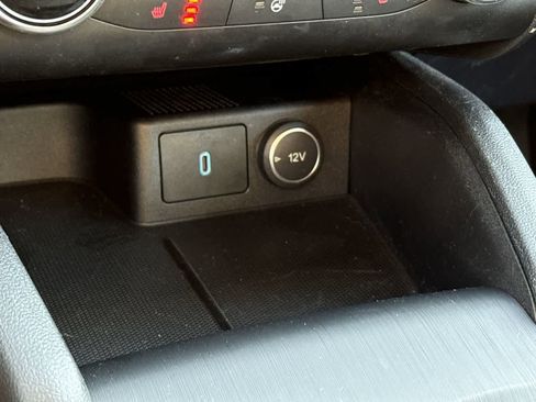 Used 2020 Ford Escape SEL image 34