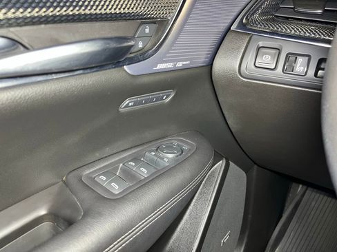 Used 2021 Cadillac XT5 Sportv image 24