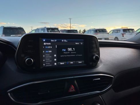 Used 2019 Hyundai Santa Fe SE FWD image 38